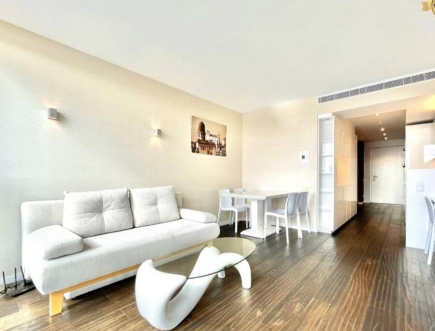 דירות ברטיסלאבה Eurovea Cozy Studio מראה חיצוני תמונה